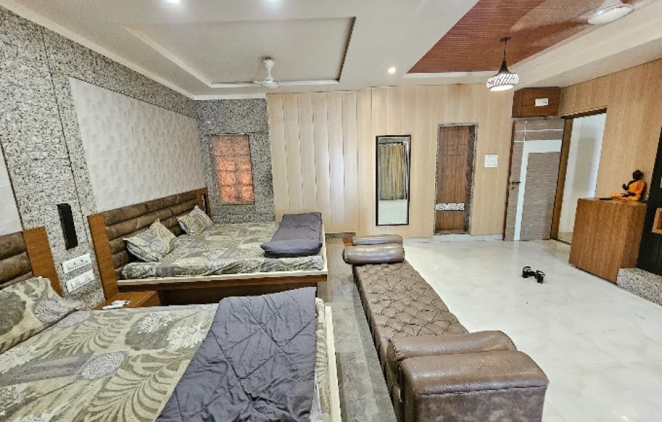 Jumbo Pool Villa Titwala