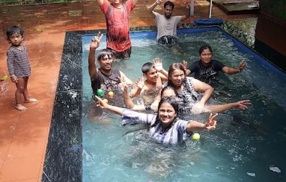 Kamat Farm Villa Vangani