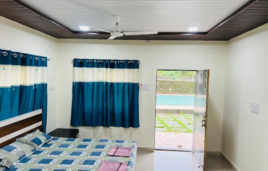 Karjat Farmhouse