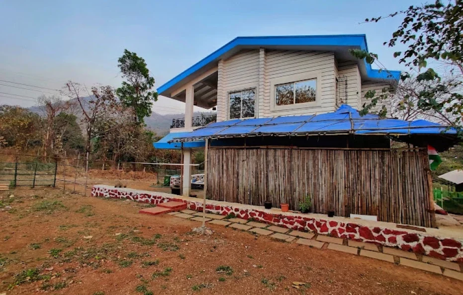 Lakeside Boheme Inn Karjat