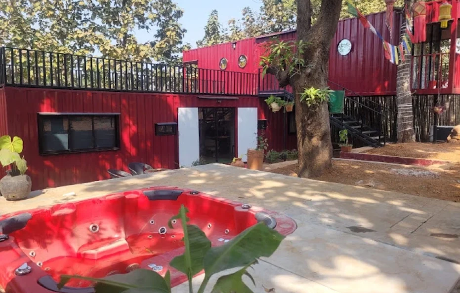 Lakeside Boheme Inn Karjat
