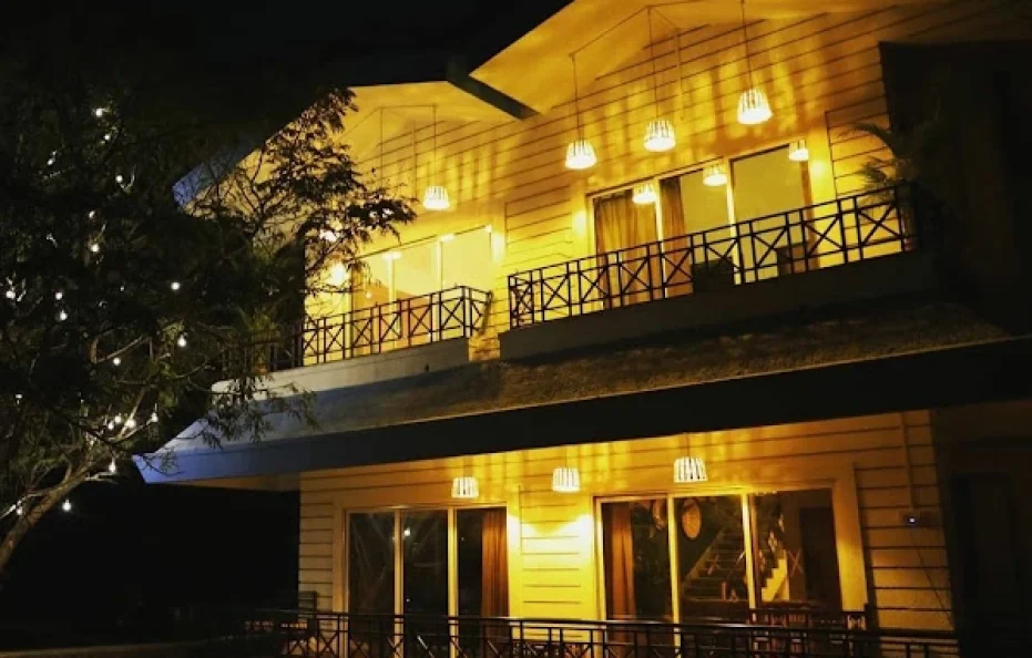 Lakeside Boheme Inn Karjat