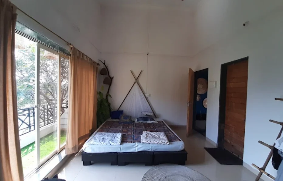 Lakeside Boheme Inn Karjat