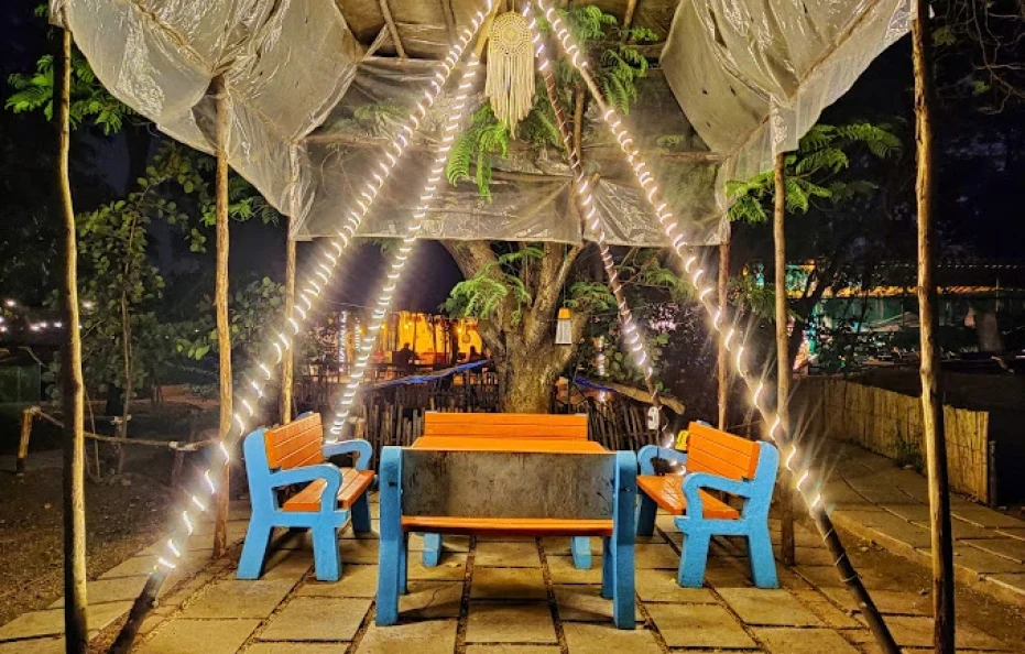 Lakeside Boheme Inn Karjat