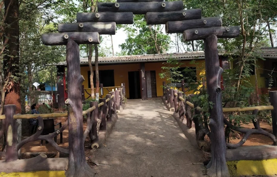 Laura Resort & Waterpark D’souza Resort Titwala