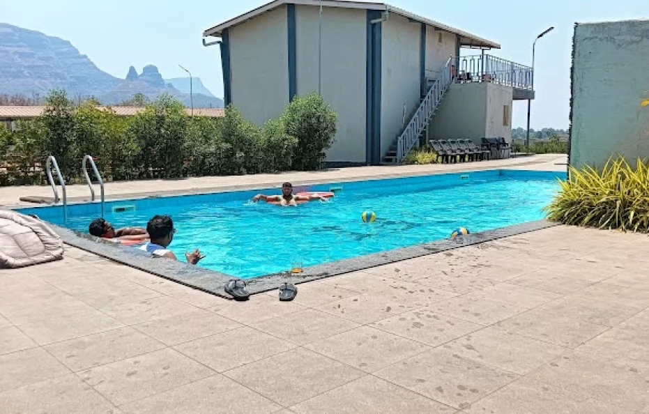 Maitri Lake View Resort Kalyan