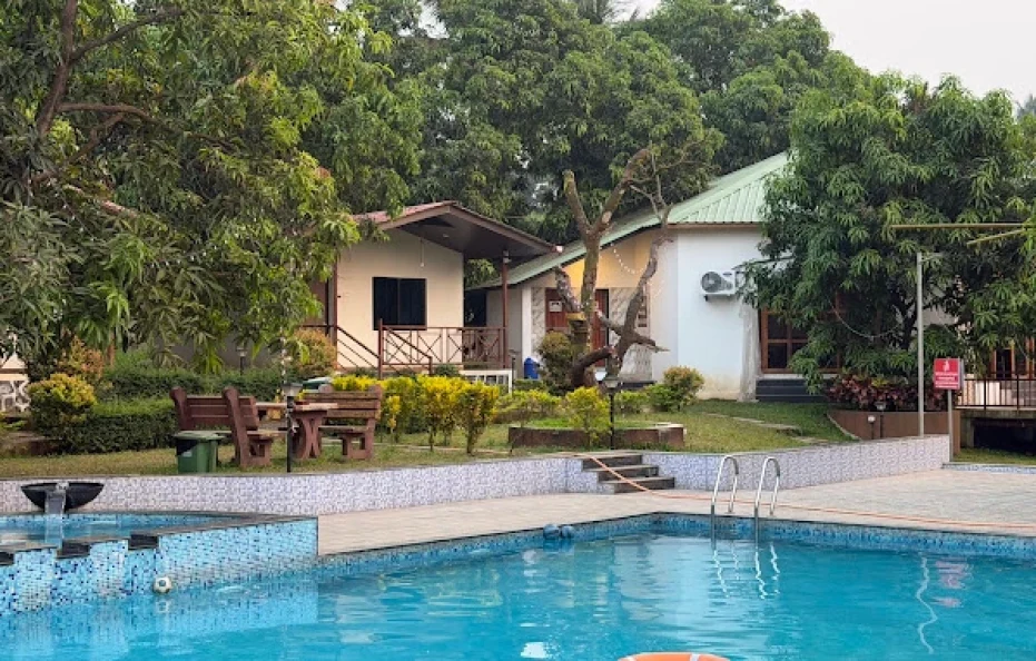 Mangozzz Magical World a Riverside Resort Karjat
