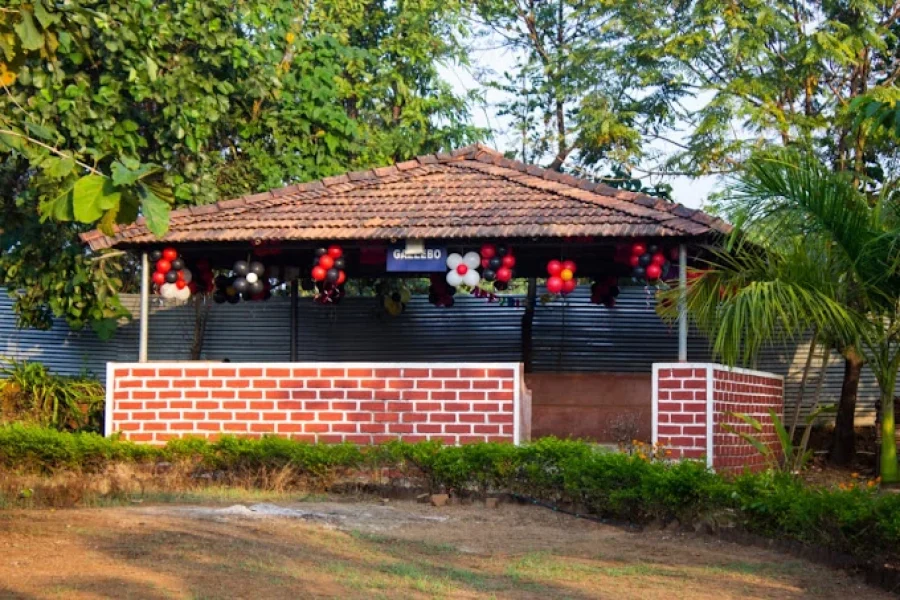 Mars Farmhouse Kalyan