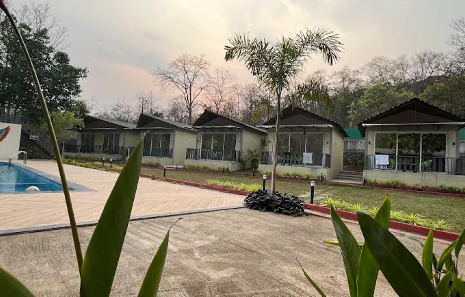 Mountain Woods Farmstay Khopoli