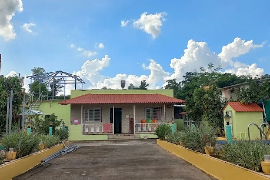 Nazneen Farmhouse Vangani