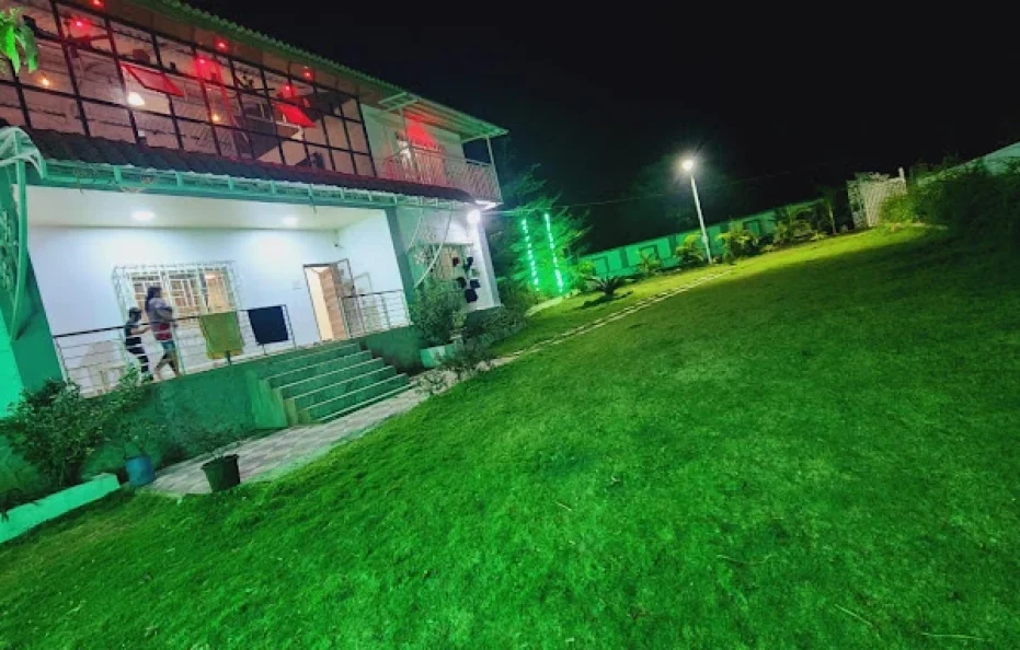 Royal Brothers Farmhouse Titwala