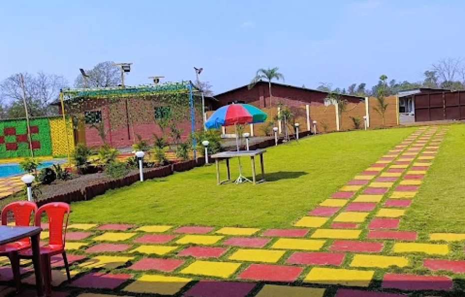 Sun & Moon Farms & Resort Karjat by Travell18