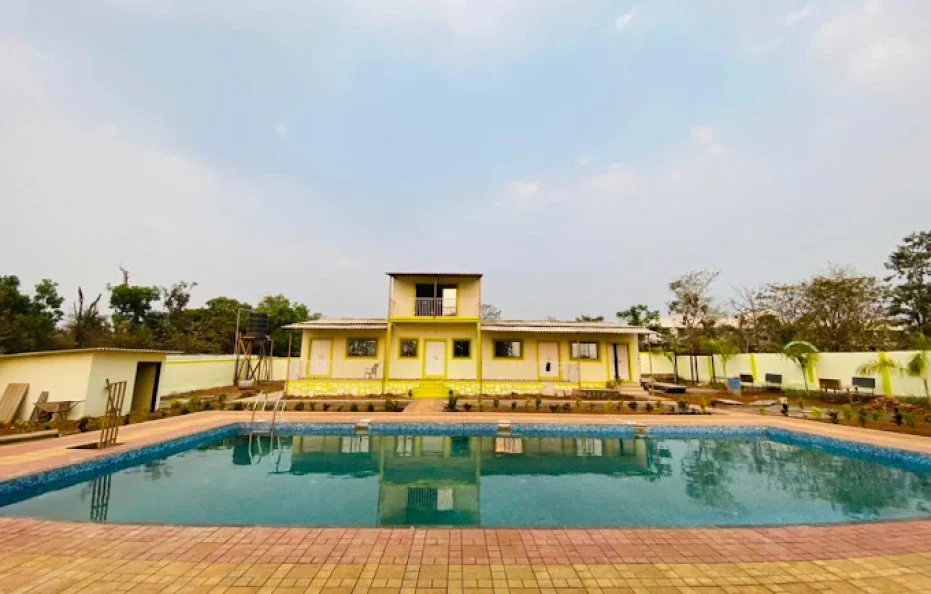 Sunshine Farmhouse Titwala
