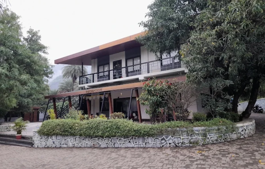 The Campollian Club Khopoli
