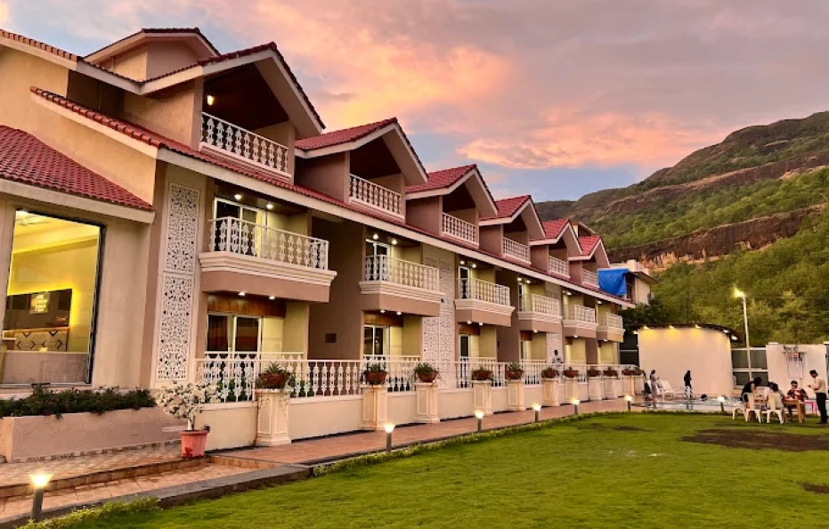 The Grand Leela Resort Khopoli