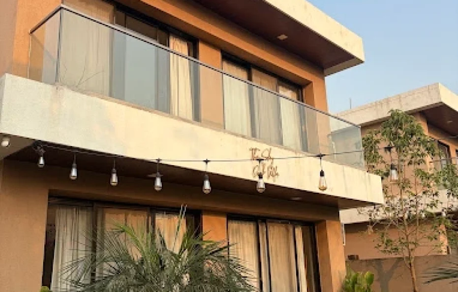 The Sky Deck Villa Neral