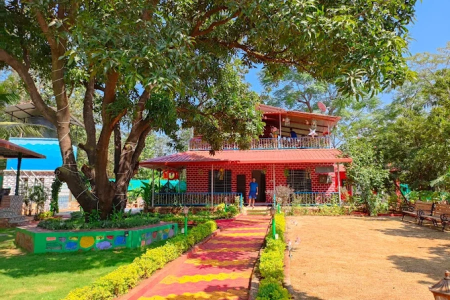 Tia Holidays Karjat