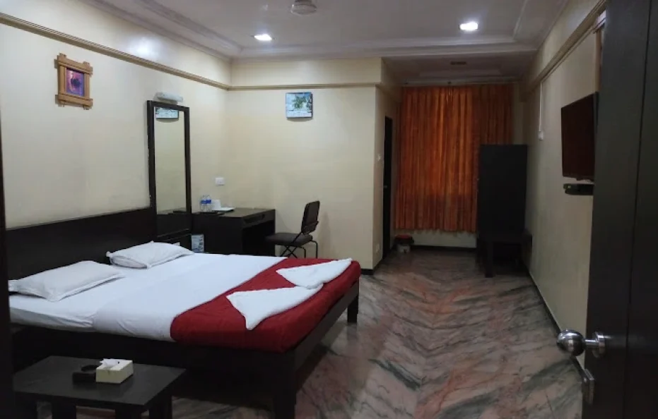 UK’s Resort Khopoli