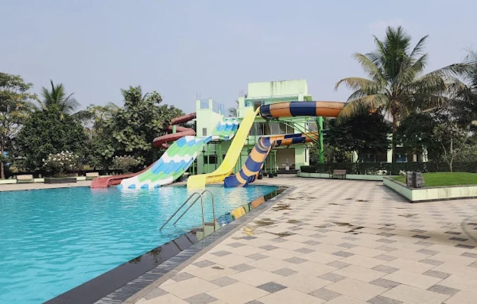 UK’s Resort Khopoli